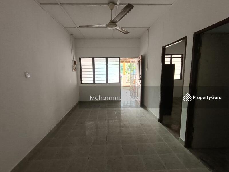 Untuk Dijual - Terraced House at Bukit Beserah