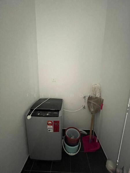 For Rent - Seri Topaz