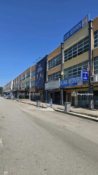 For Rent - Facing Main Road 3 Storey Shop Lot @ Taman Kasih Putera / Bahau