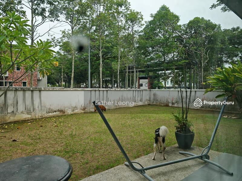 Untuk Dijual - Scarlet