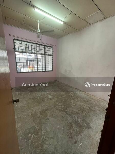 For Sale - Hakmilik Kekal Rumah Teres Setingkat @ Taman Teratai Jaya / Parit Raja