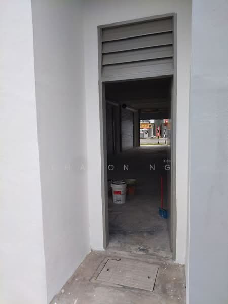 Shop for Rent in Taman Puncak Tropicana (Pekan Nenas) - Sharon Ng - Entrance - PropertyGuru.com.my