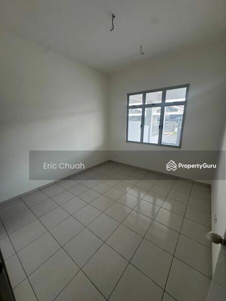 For Rent - Kulai Kulai Kulais