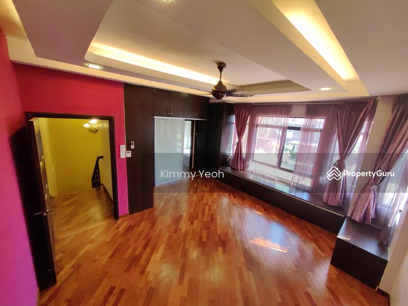 Master room 