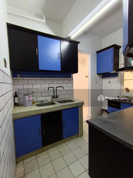 For Rent - Riviera III