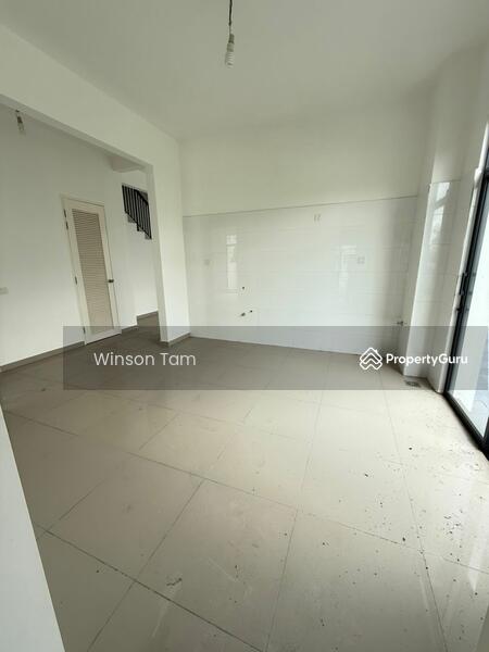 Rumah Berkembar untuk Dijual di Eco Grandeur (Puncak Alam) - Winson Tam - PropertyGuru.com.my