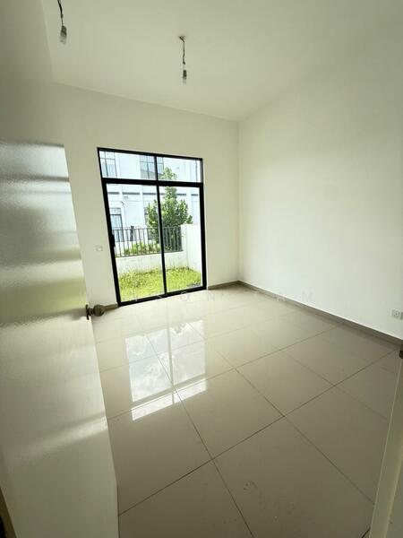 For Sale - Norton Garden @ Eco Grandeur