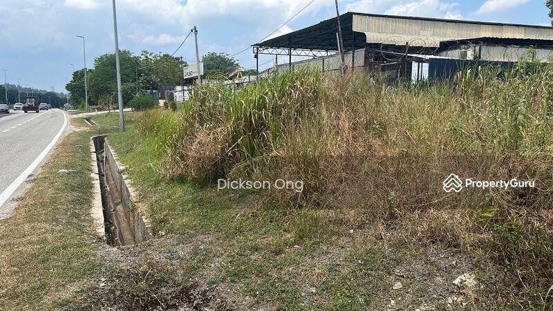 For Sale - Puchong, Kampong Baru Puchong, Besides LDP 1.27 Acres, Flat Land, Zoning Industrial