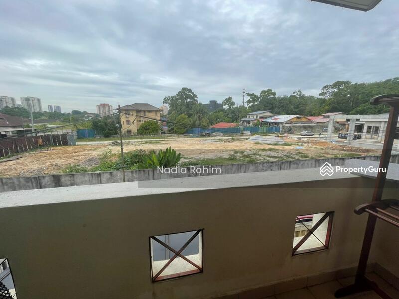 Untuk Dijual - Kampung Sungai Penchala