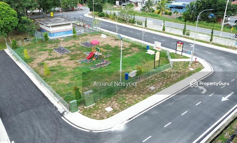 Untuk Dijual - Semi-Detached House at Meru