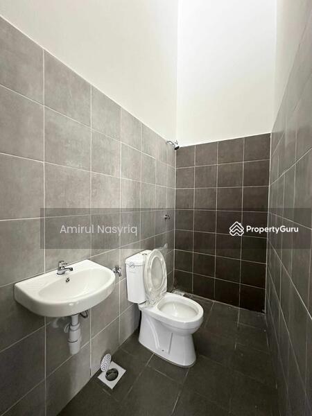 Untuk Dijual - Semi-Detached House at Meru