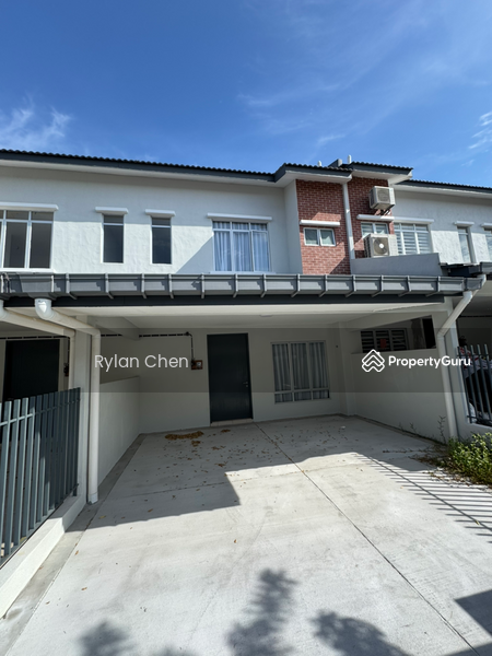 For Rent - 2-storey Terrace House at Iringan Bayu