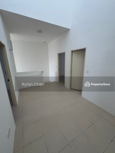 For Rent - 2-storey Terrace House at Iringan Bayu