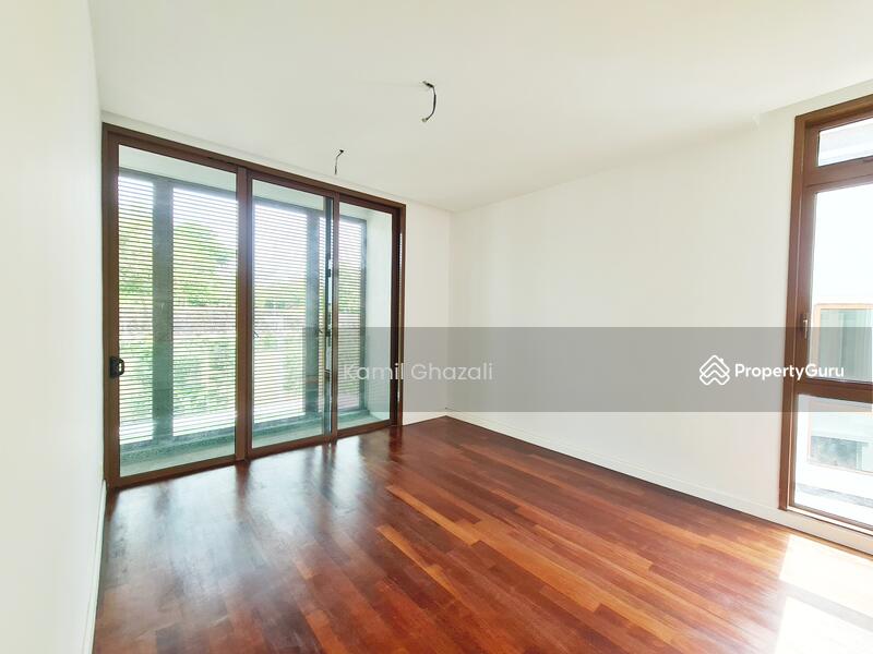For Sale - BEAUTIFUL LAKE VIEW 3.5 Storey Astana Residence, Presint 8, Putrajaya