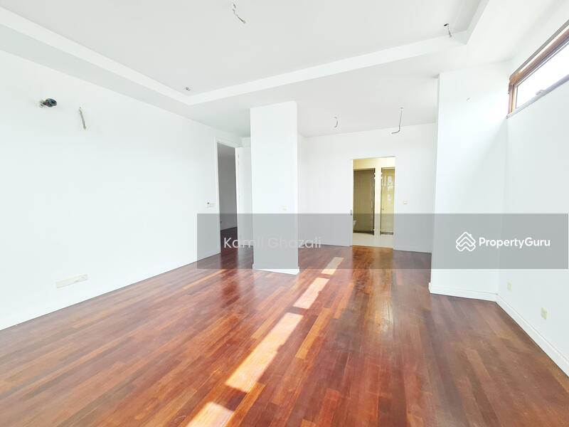 For Sale - BEAUTIFUL LAKE VIEW 3.5 Storey Astana Residence, Presint 8, Putrajaya