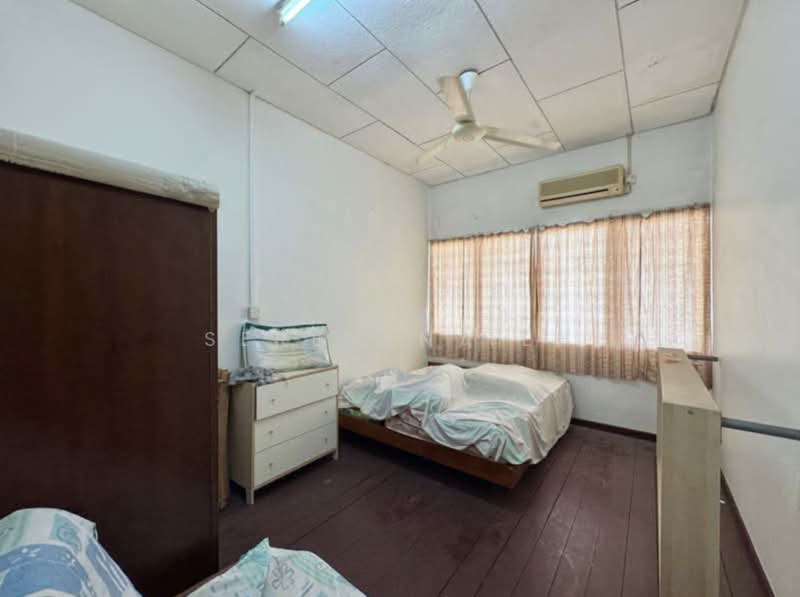 Rumah Berkembar untuk Dijual di Taman Guan Joo Seng (Jelutong) - SERENEN TEH - PropertyGuru.com.my