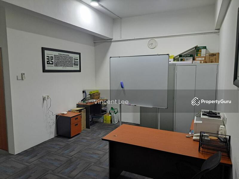 For Rent - Lv1 Office for Rent at Seksyen 15 Shah Alam