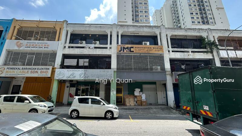 Untuk Dijual - 3sty shop, can convert to F/Hold, Fully Tenanted, Bandar Menjalara, Kepong
