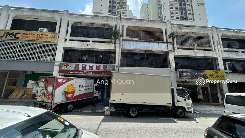 Untuk Dijual - 3sty shop, can convert to F/Hold, Fully Tenanted, Bandar Menjalara, Kepong
