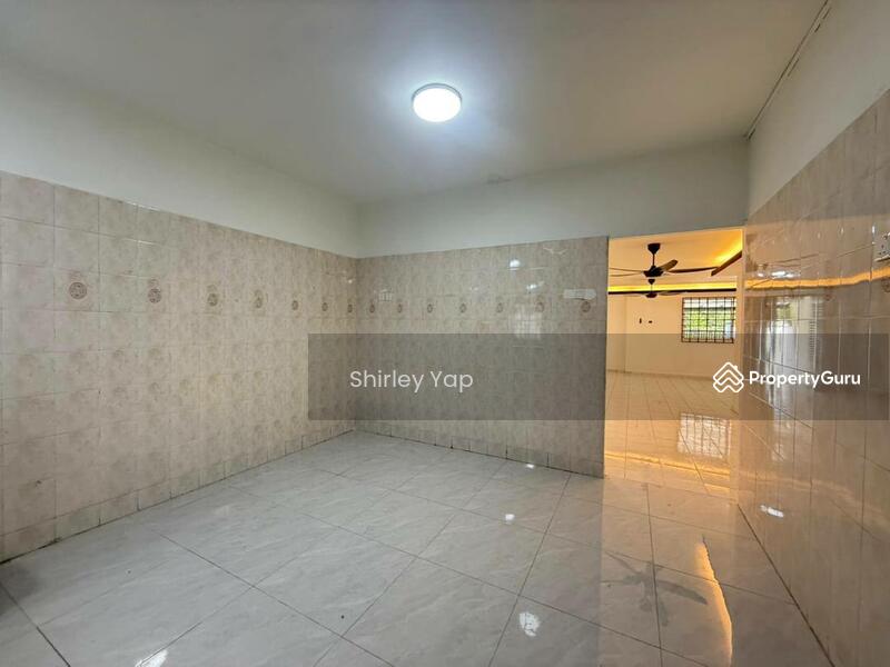 For Sale - Sri Putri Kulai Taman Putri Kulai
