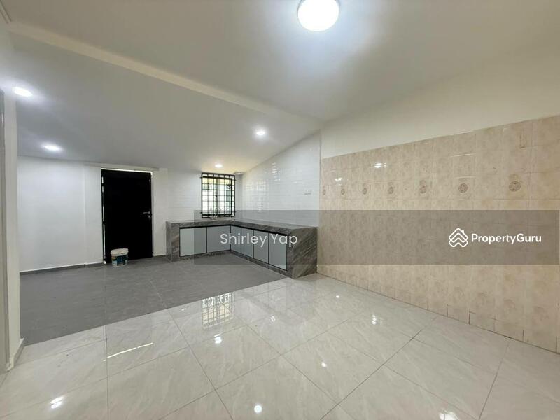 For Sale - Sri Putri Kulai Taman Putri Kulai