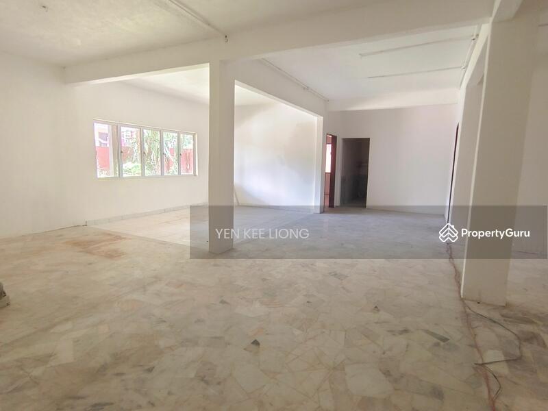 For Rent - Semi-Detached House at Taman Yarl