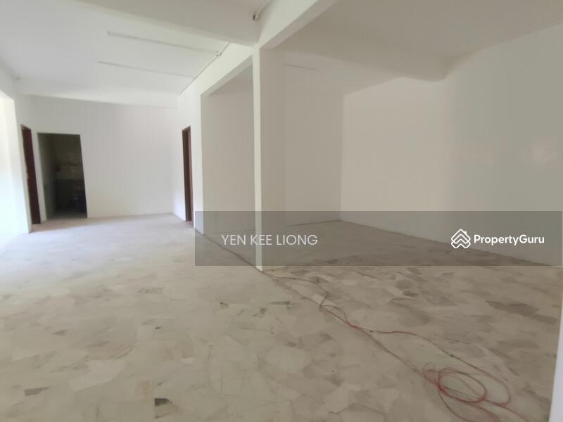For Rent - Semi-Detached House at Taman Yarl