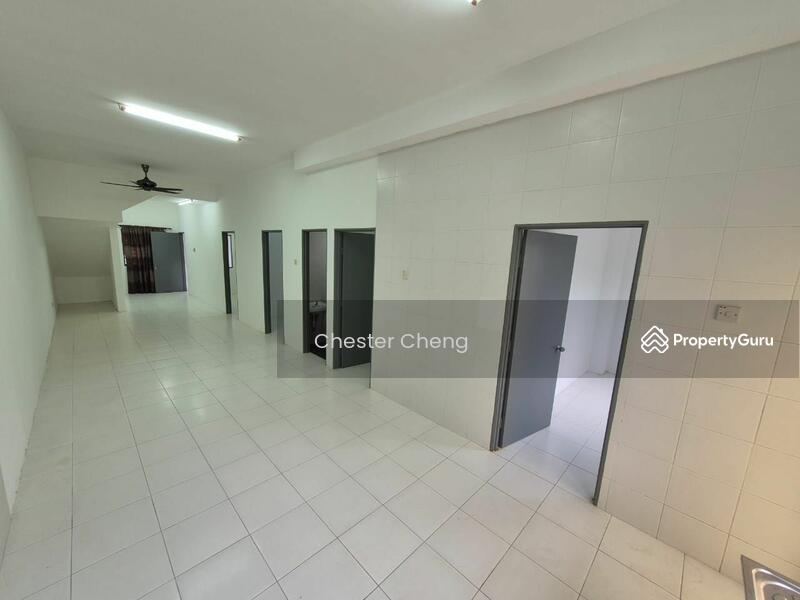 Untuk Dijual - The Lake Residence, Bandar Nusaputra, Puchong