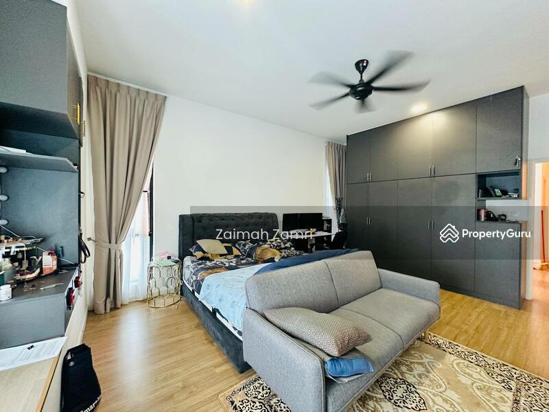 For Sale - End Lot Fully Reno Furnish 2 Storey Superlink Seksyen U12 Shah Alam