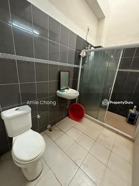 For Sale - Ipoh Garden 2.5 Storey Terrace House Good Condition