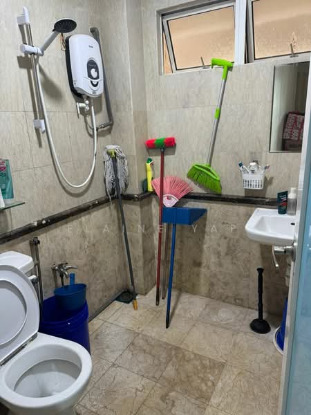 Apartment for Sale at Seri Puri - Elaine Yap - Bathroom - PropertyGuru.com.my
