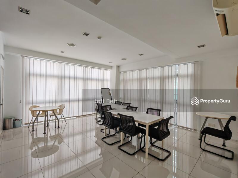 Open Pantry or Discussion Area