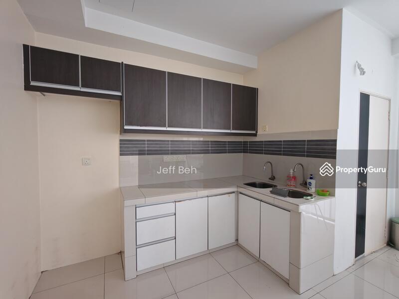 Ready Kicthen Cabinet