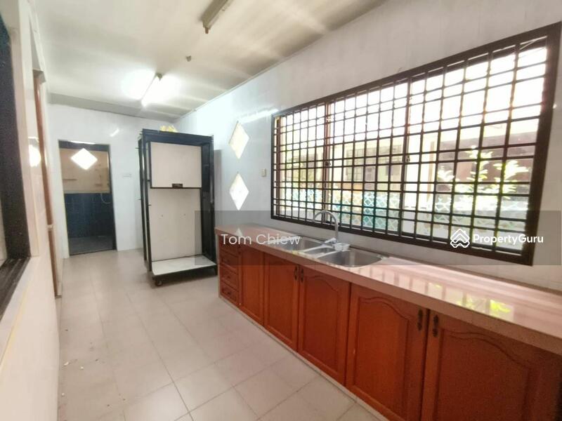 For Sale - Taman Universiti