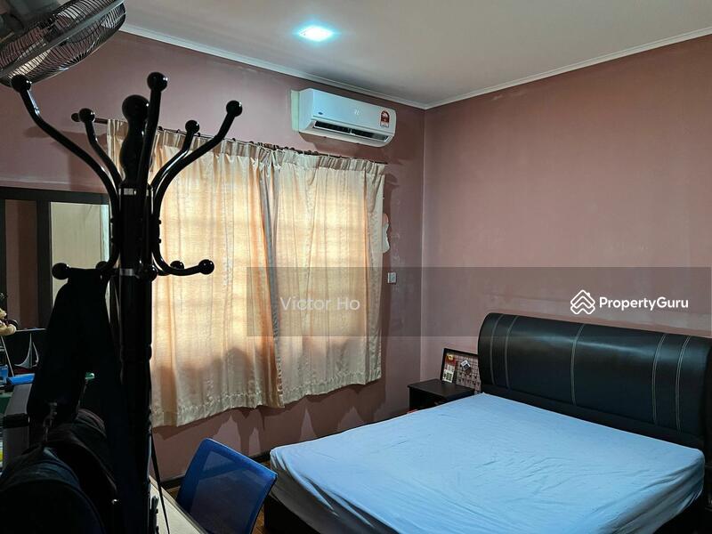 For Sale - Semi-Detached House at Tabuan Jaya Baru