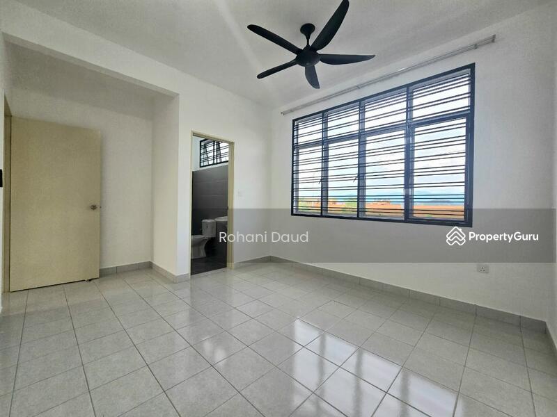 For Rent - 2 Storey Terrace End Lot Aster MK Bukit Beruntung RAWANG