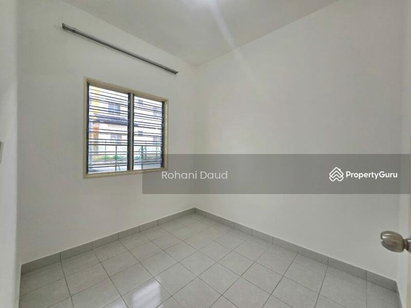 For Rent - 2 Storey Terrace End Lot Aster MK Bukit Beruntung RAWANG