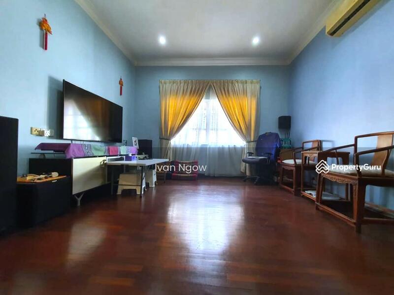 Semi-Detached House for Sale in Petaling Jaya (Selangor) - Ivan Ngow - PropertyGuru.com.my