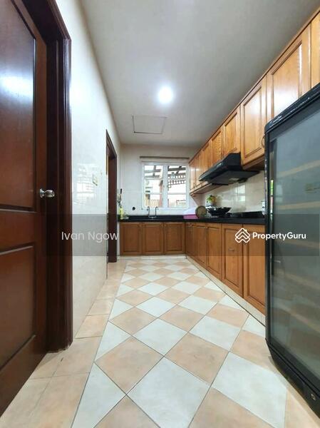 Semi-Detached House for Sale in Petaling Jaya (Selangor) - Ivan Ngow - PropertyGuru.com.my