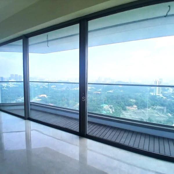 Kediaman Servis untuk Disewa di The Sentral Residences - Nisha . - Balcony - PropertyGuru.com.my