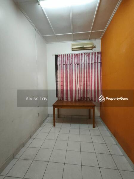 Untuk Disewa - Taman Molek Tamans Moleks