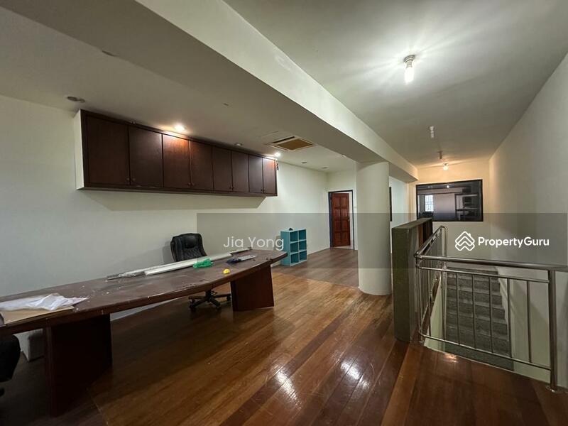 Untuk Disewa - Jalan tavoy double storey shop office georgetown off jalan burma