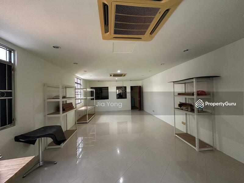 Untuk Disewa - Jalan tavoy double storey shop office georgetown off jalan burma