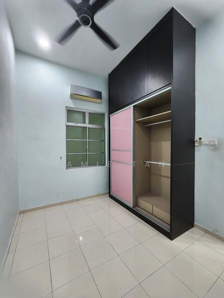 For Rent - Taman Daya Tamans Dayas (Jln Nibong)