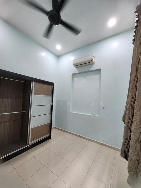 For Rent - Taman Daya Tamans Dayas (Jln Nibong)