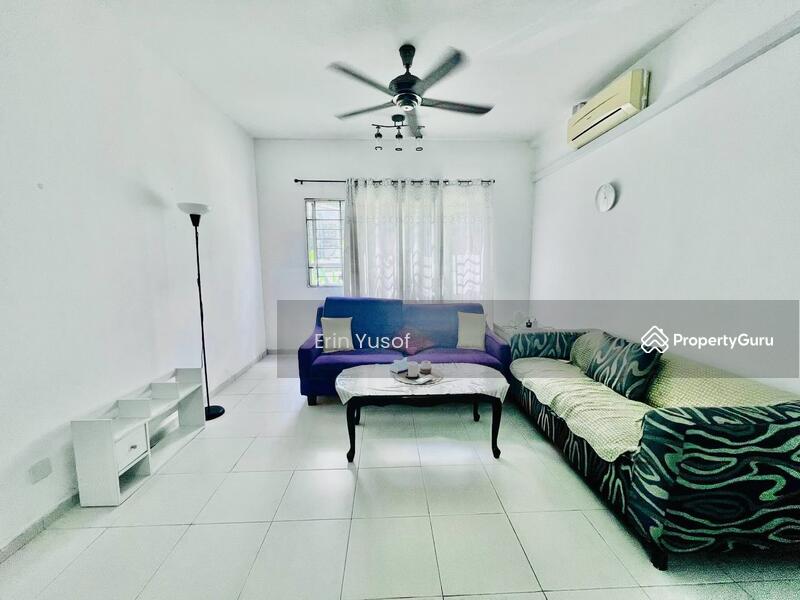 Untuk Dijual - Suria Jelatek