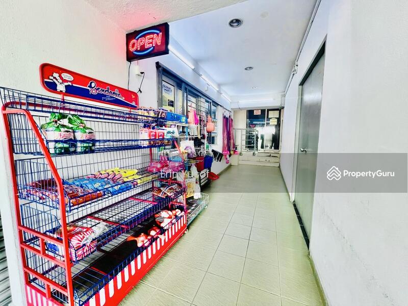 Untuk Dijual - Suria Jelatek