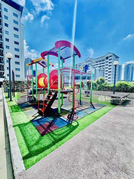 Untuk Dijual - Suria Jelatek