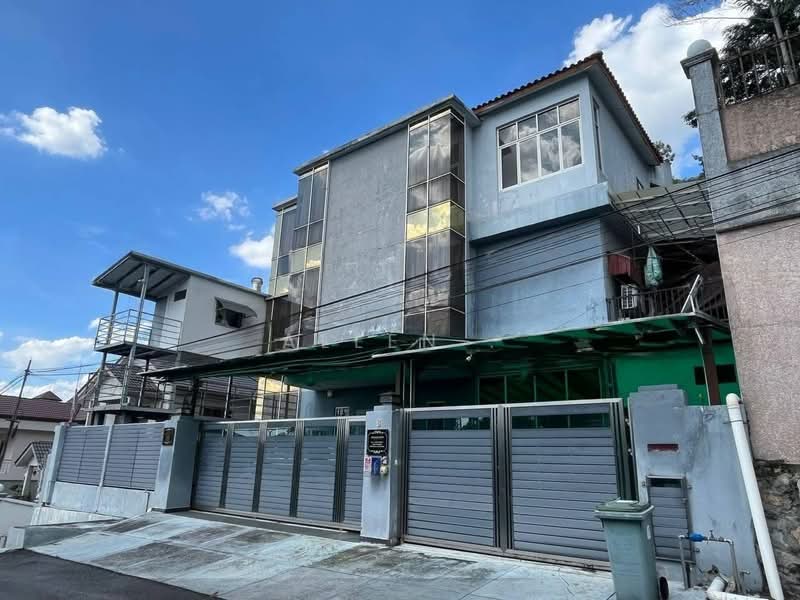 Rumah Banglo untuk Dijual di Taman Connaught (Cheras) - Allen . - Exterior - PropertyGuru.com.my