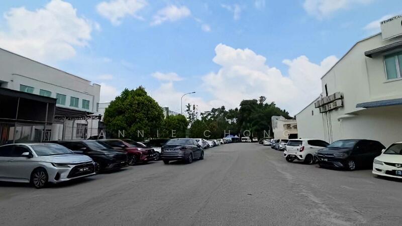 For Rent - Taman Bukit Kinrara